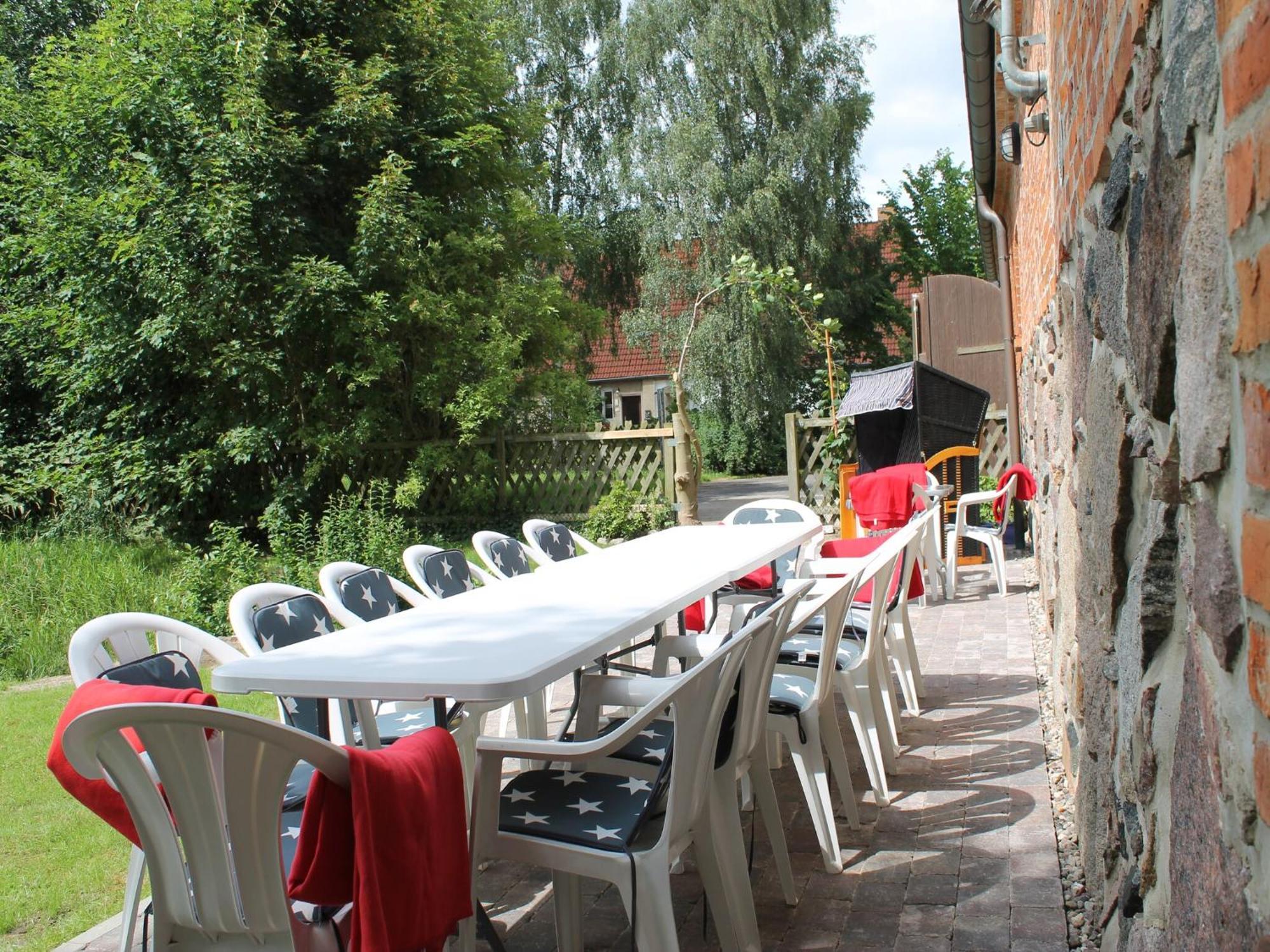 Villa Mansion In Gressow With Terrace Garden Bbq Pond Bicycles Extérieur photo